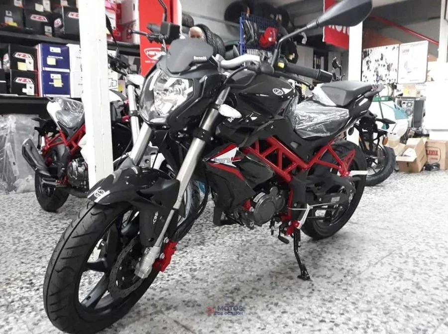 Benelli Otros BN 125 CBS