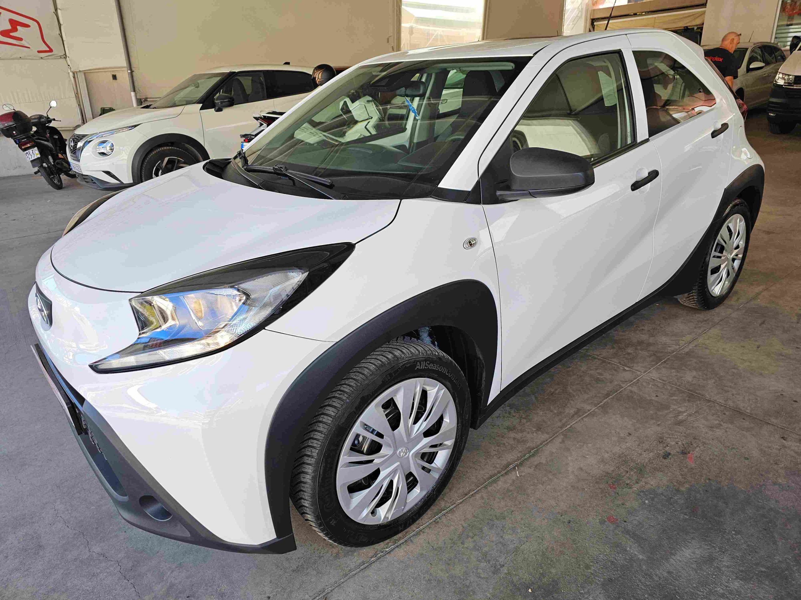 Toyota Aygo X '23 - 1.0 Βενζίνη 72hp - Μηδενικά τέλη
