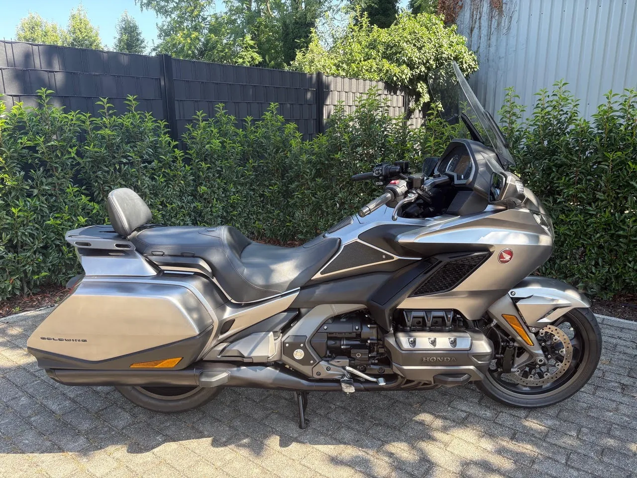 HONDA GL1800 GOLDWING BAGGER