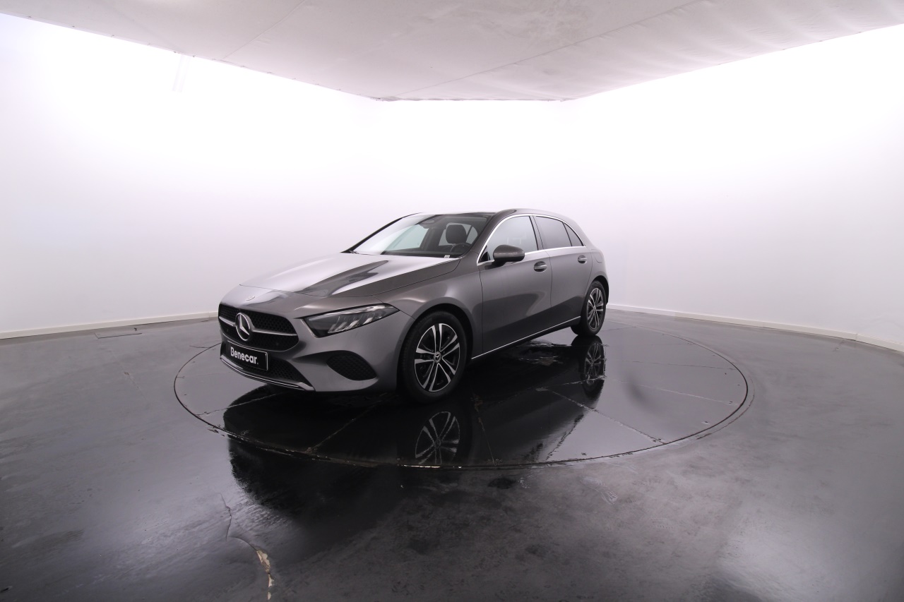 Mercedes-Benz Classe A - 200 Progressive Advanced / Vidros Escurecidos