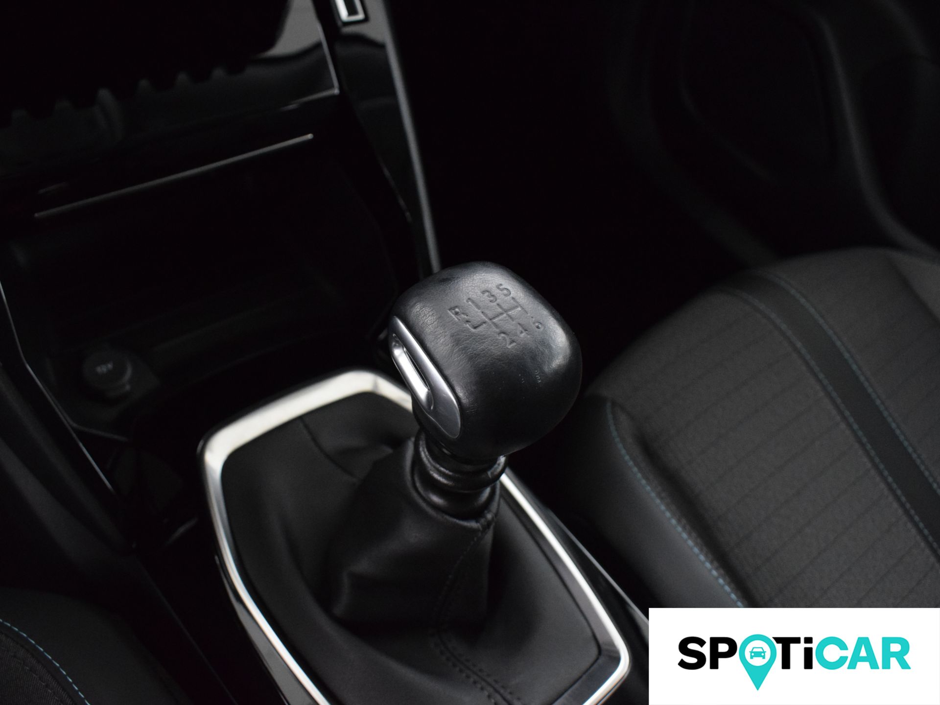 Peugeot 2008 Allure Puretech 100 S&S 6 Vel. MAN