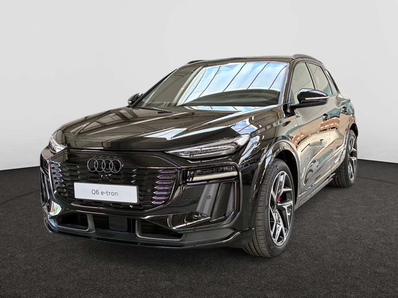 AUDI Q6 e-tron Audi Q6 SUV Corporate S e-tron performance 225,00 kW - STOCK TIELT