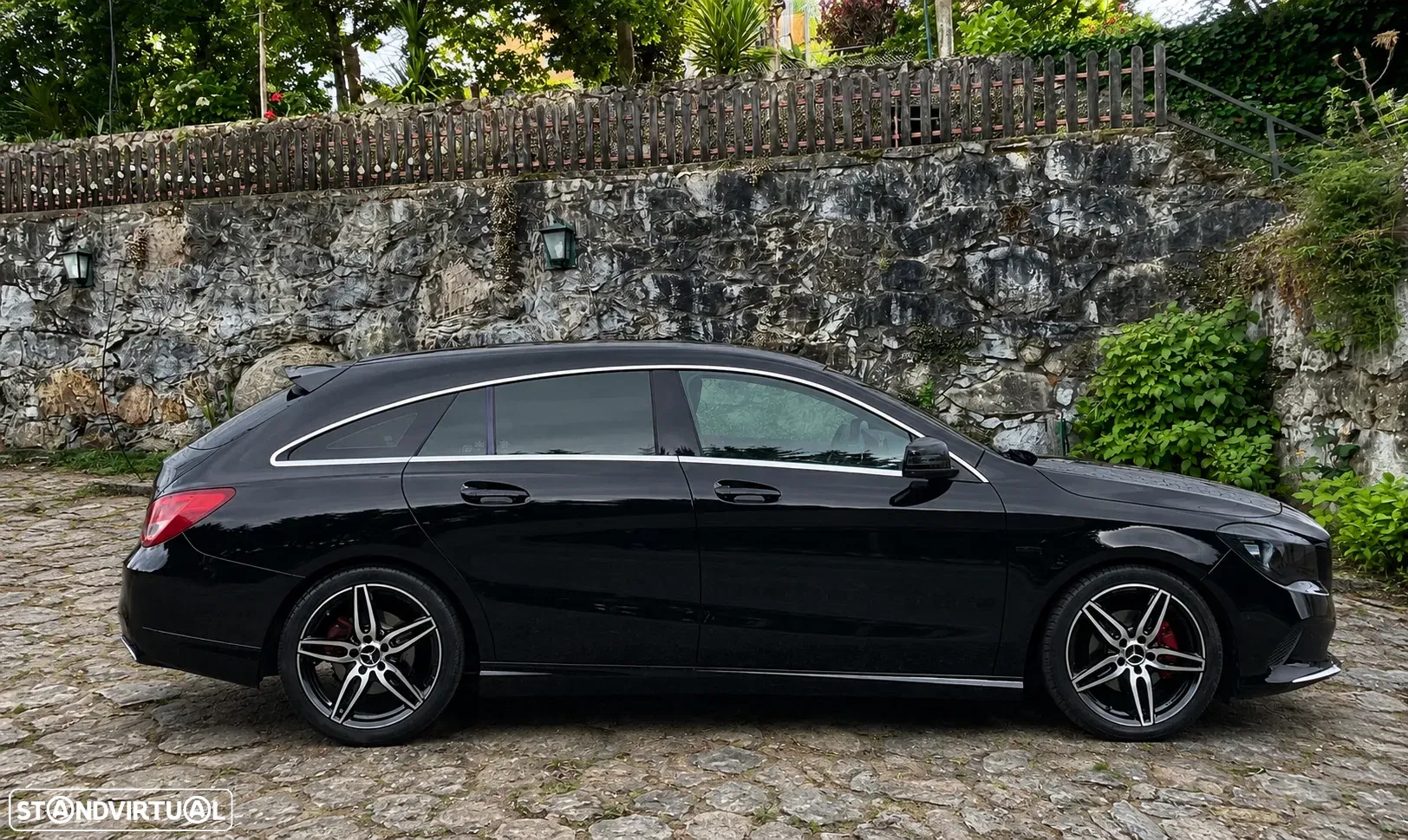 Mercedes-Benz CLA 200 d 4Matic 7G-DCT AMG Line