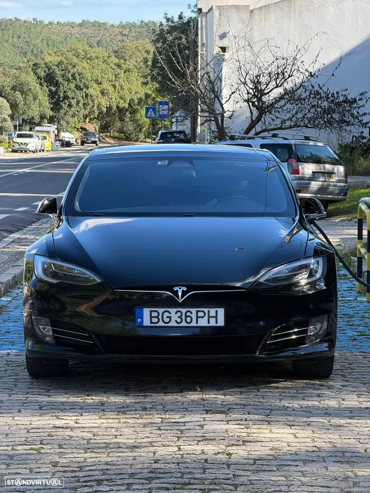 Tesla Model S 75D AWD