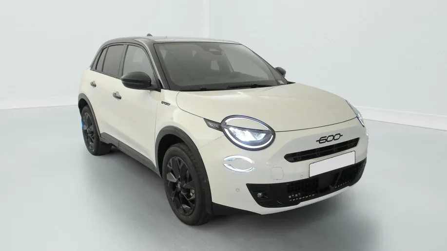 Fiat 600 T-Gen 3 1.2 Hybrid 145ch eDCT6 Sport Zéro km immatriculé
