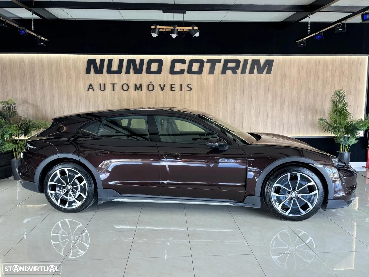 Porsche Taycan Cross Turismo 4
