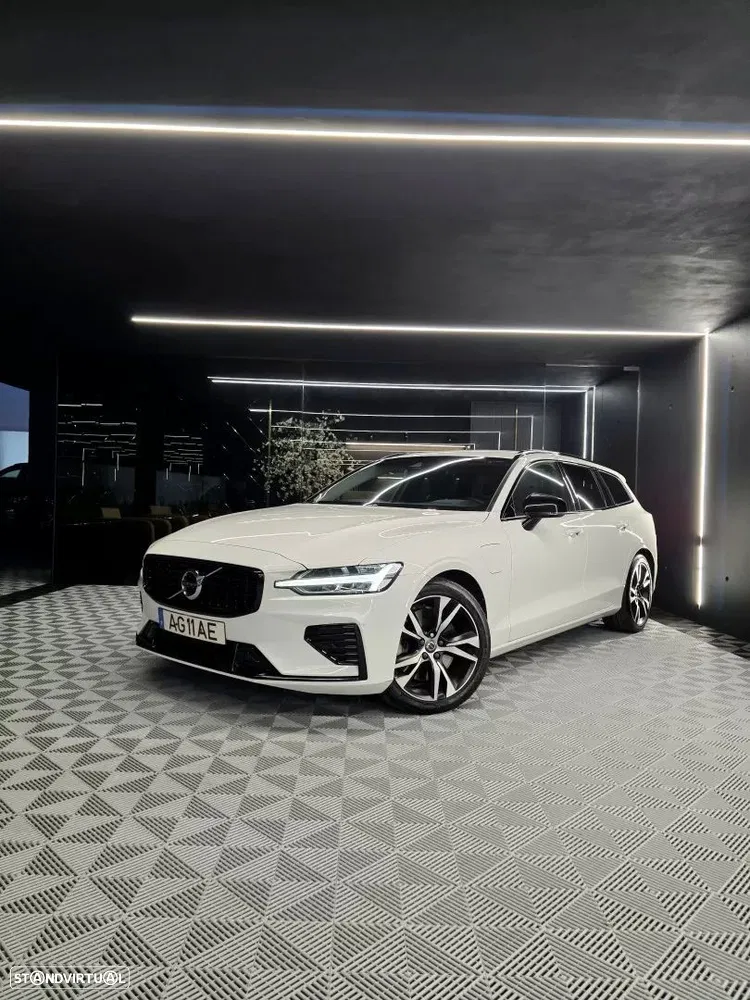 Volvo V60 2.0 T6 AWD TE R-Design Expression