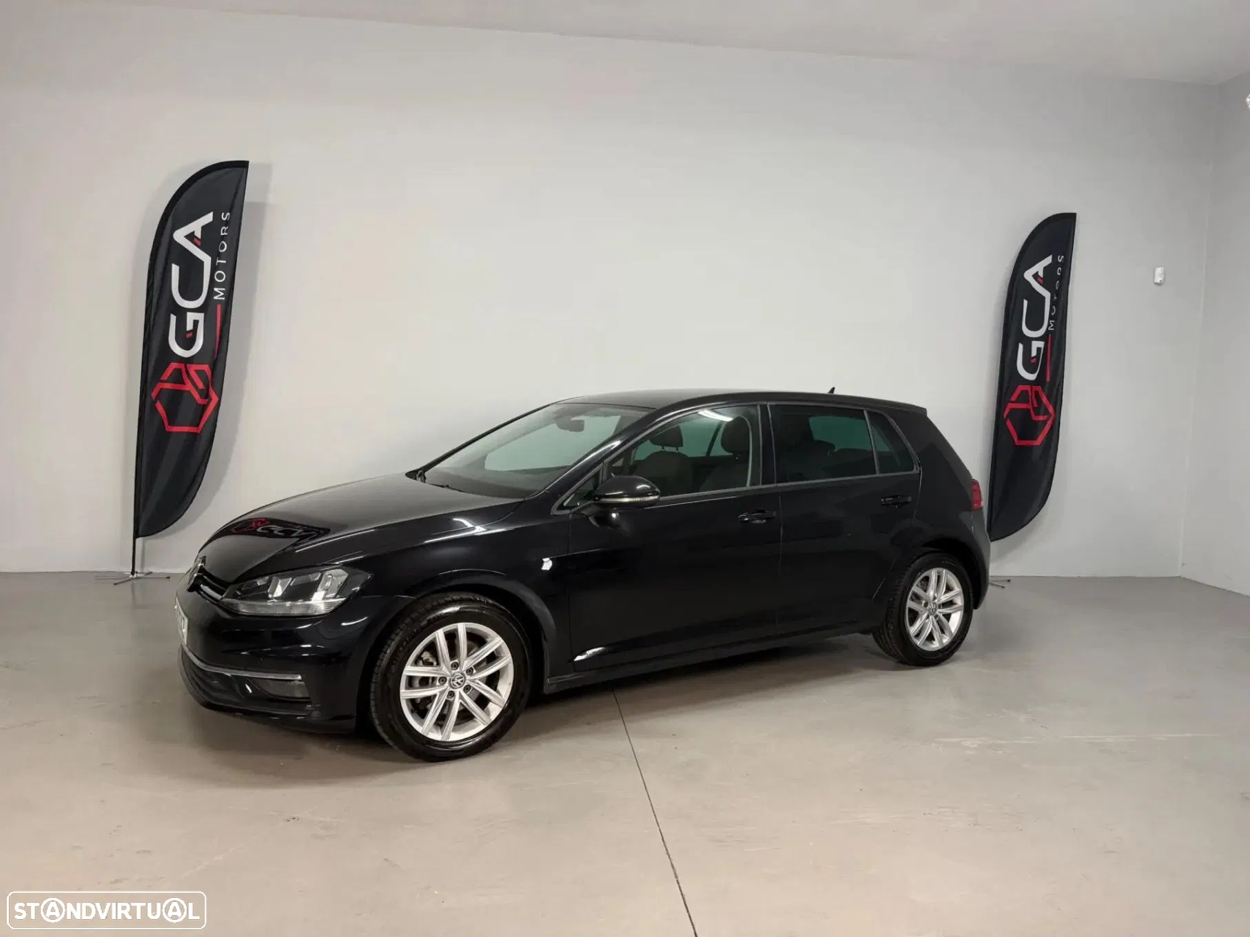 VW Golf 1.6 TDI Highline DSG