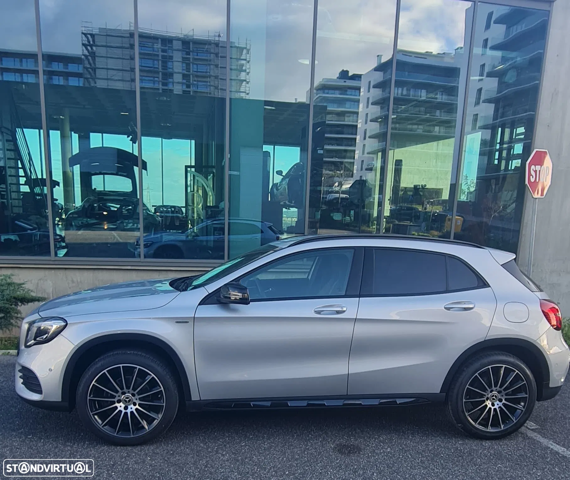 Mercedes-Benz GLA 180 UrbanStyle Edition