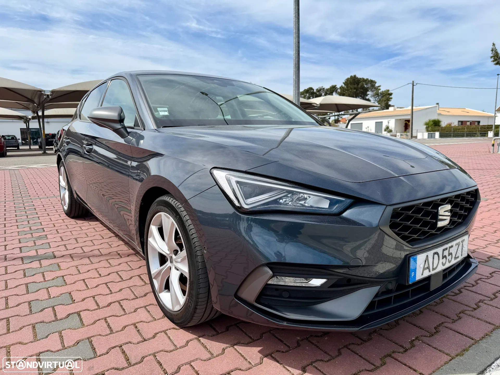SEAT Leon 1.5 eTSI FR DSG