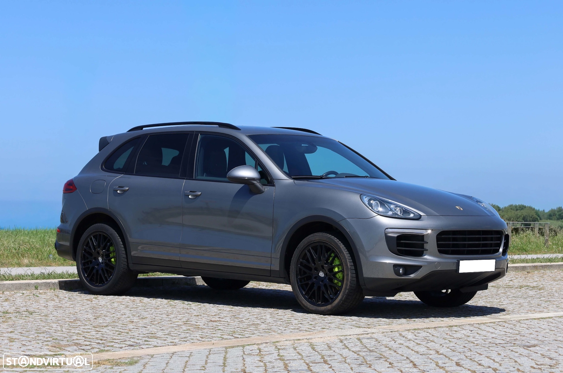 Porsche Cayenne S E-Hybrid