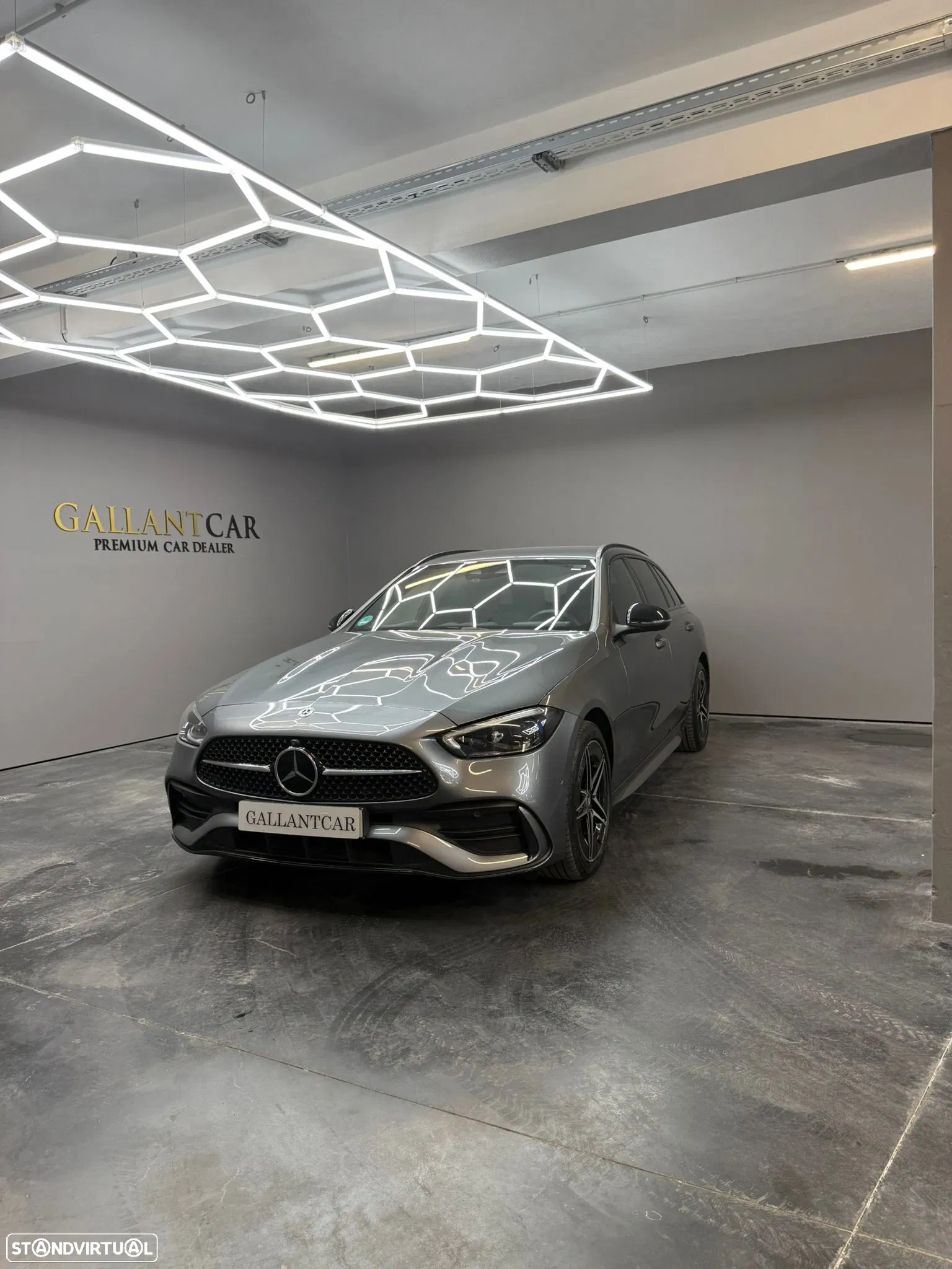 Mercedes-Benz C 300 e AMG Line