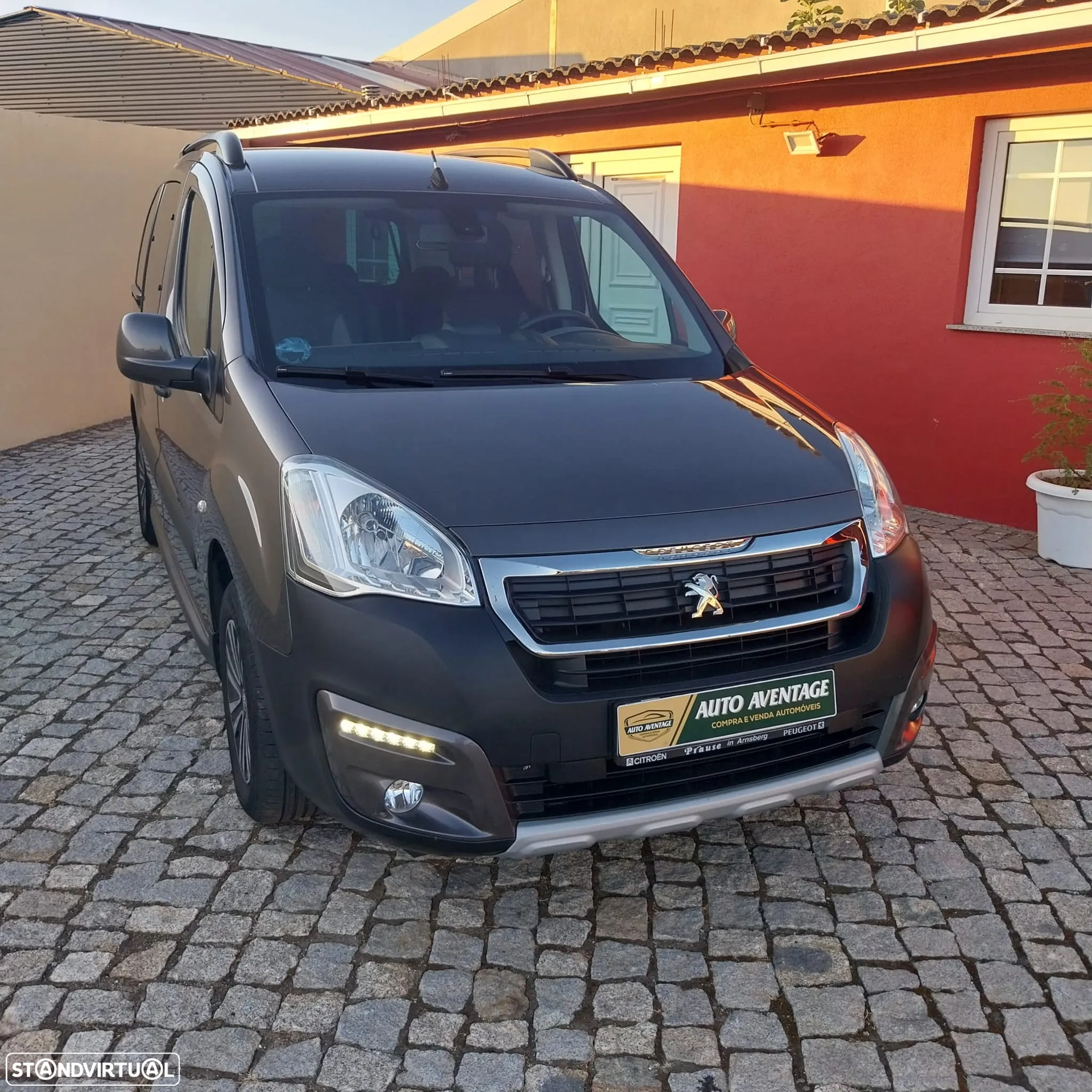 Peugeot Partner BlueHDi 120 Stop&Start Outdoor