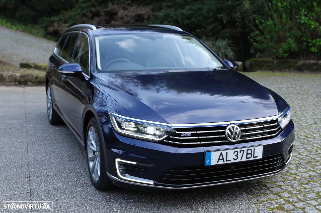 VW Passat Variant