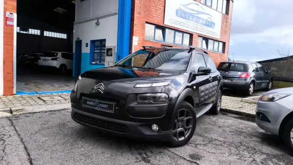 Citroën C4 Cactus 2014 1.6 BlueHDi Shine ETG6