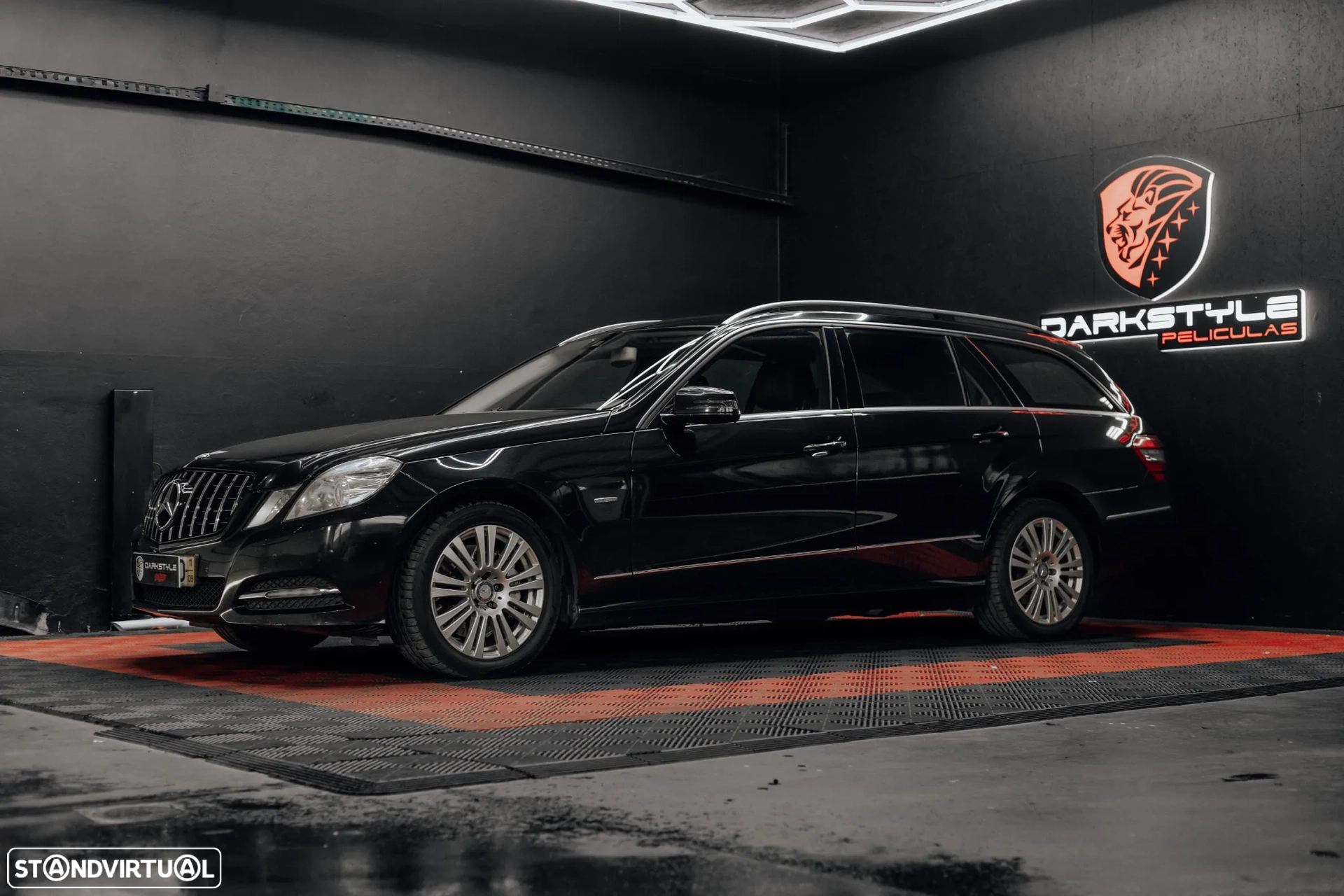 Mercedes-Benz E 220 CDI DPF BlueEFFICIENCY 7G-TRONIC Avantgarde