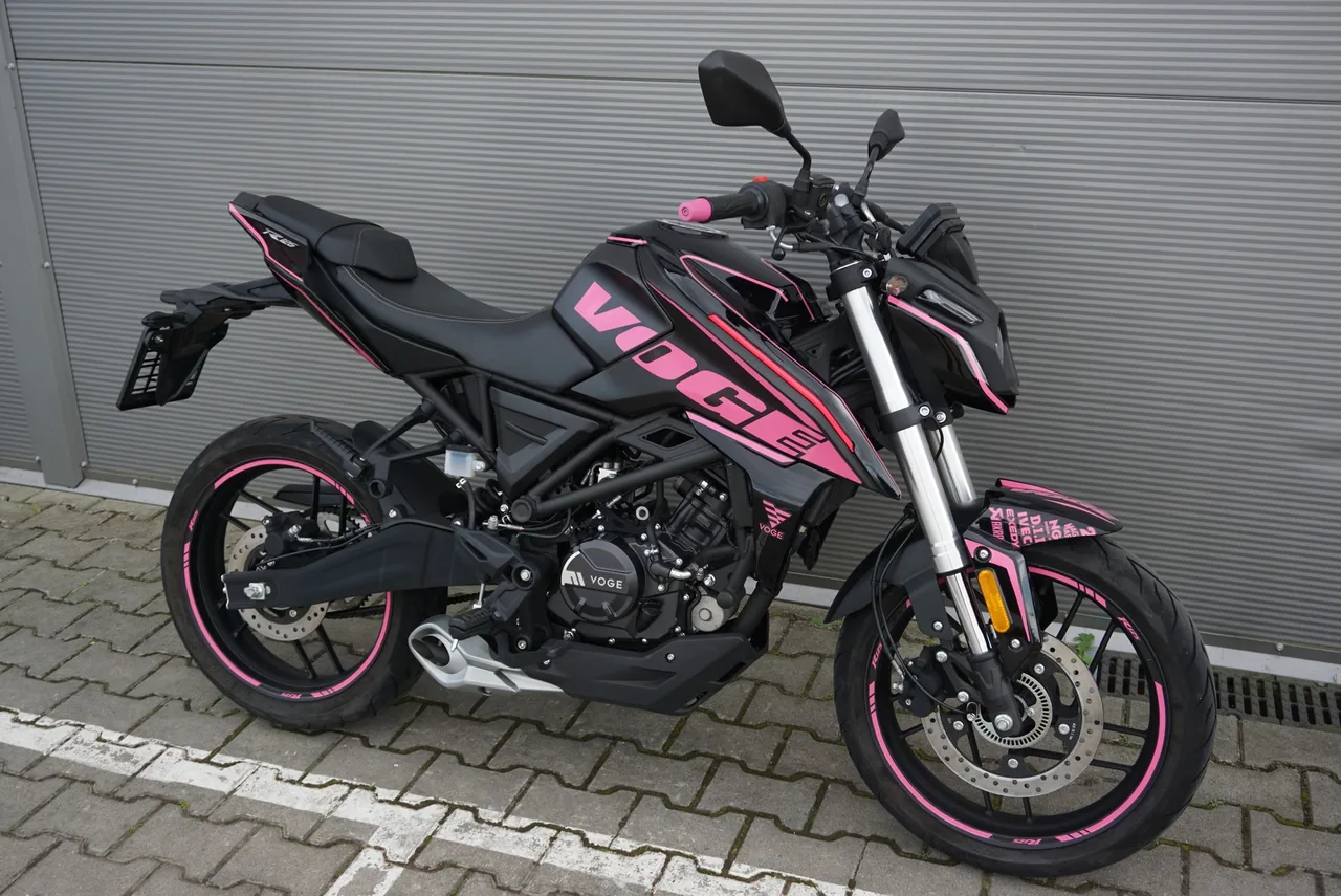 Voge R125 PINK