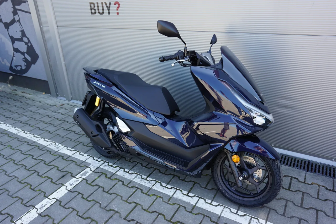Honda PCX 125 DX NOWA 2025