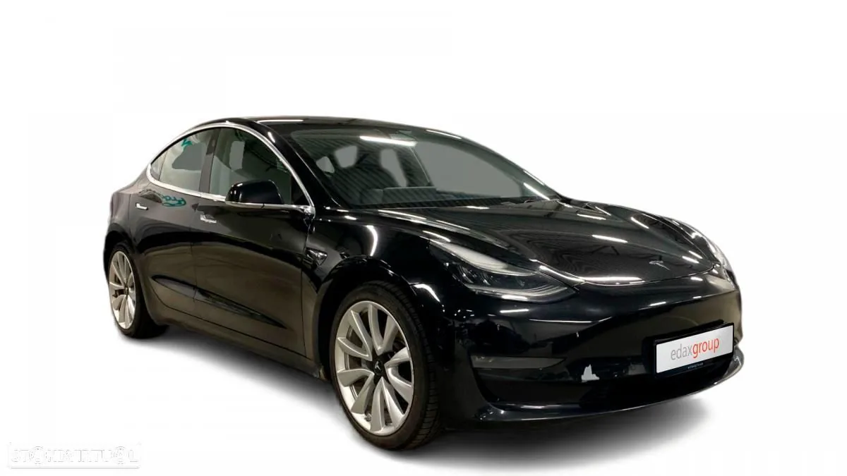 Tesla Model 3 Long-Range Dual Motor AWD