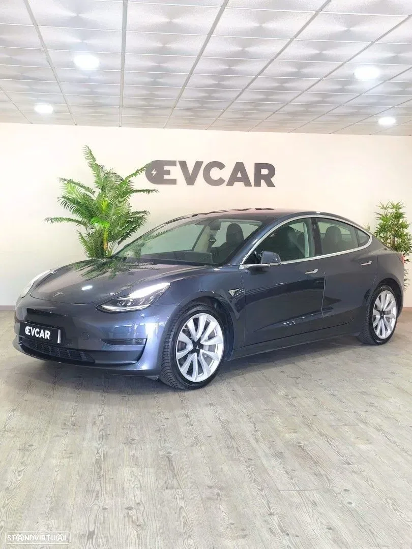 Tesla Model 3 Long Range AWD Dual Motor