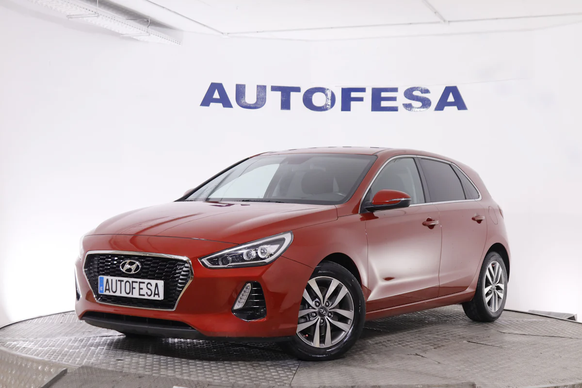 Hyundai I30 1.4 AUTO 140CV 5P # NAVY, PARKTRONIC