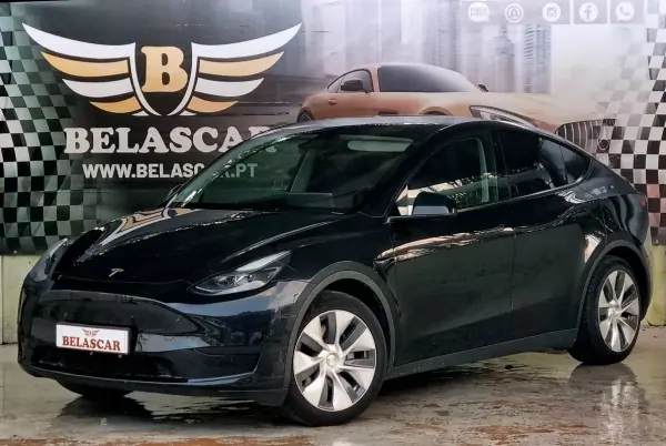 Tesla Model Y 2023 RWD