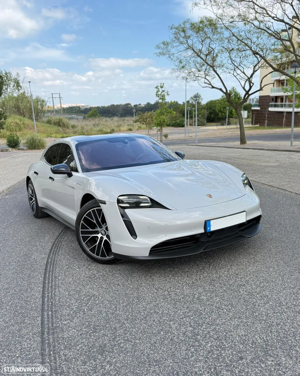 Porsche Taycan Sport Turismo 4S Black Edition