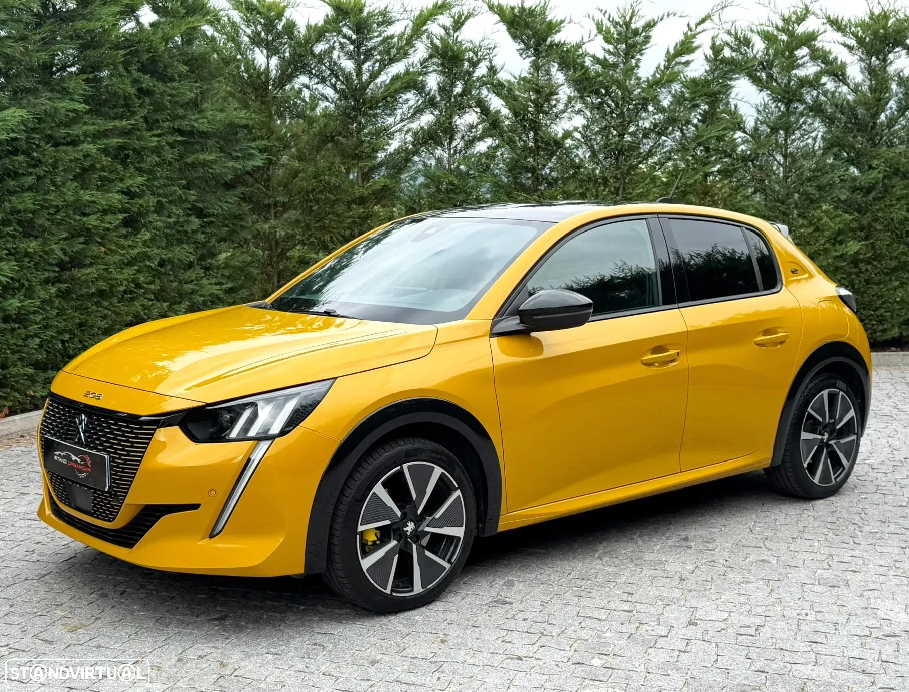 Peugeot e-208 GT Pack