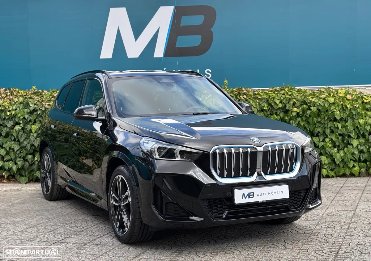 BMW iX1 xDrive30 M Sport Pack