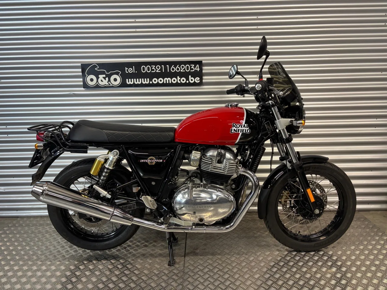 ROYAL ENFIELD INTERCEPTOR 650