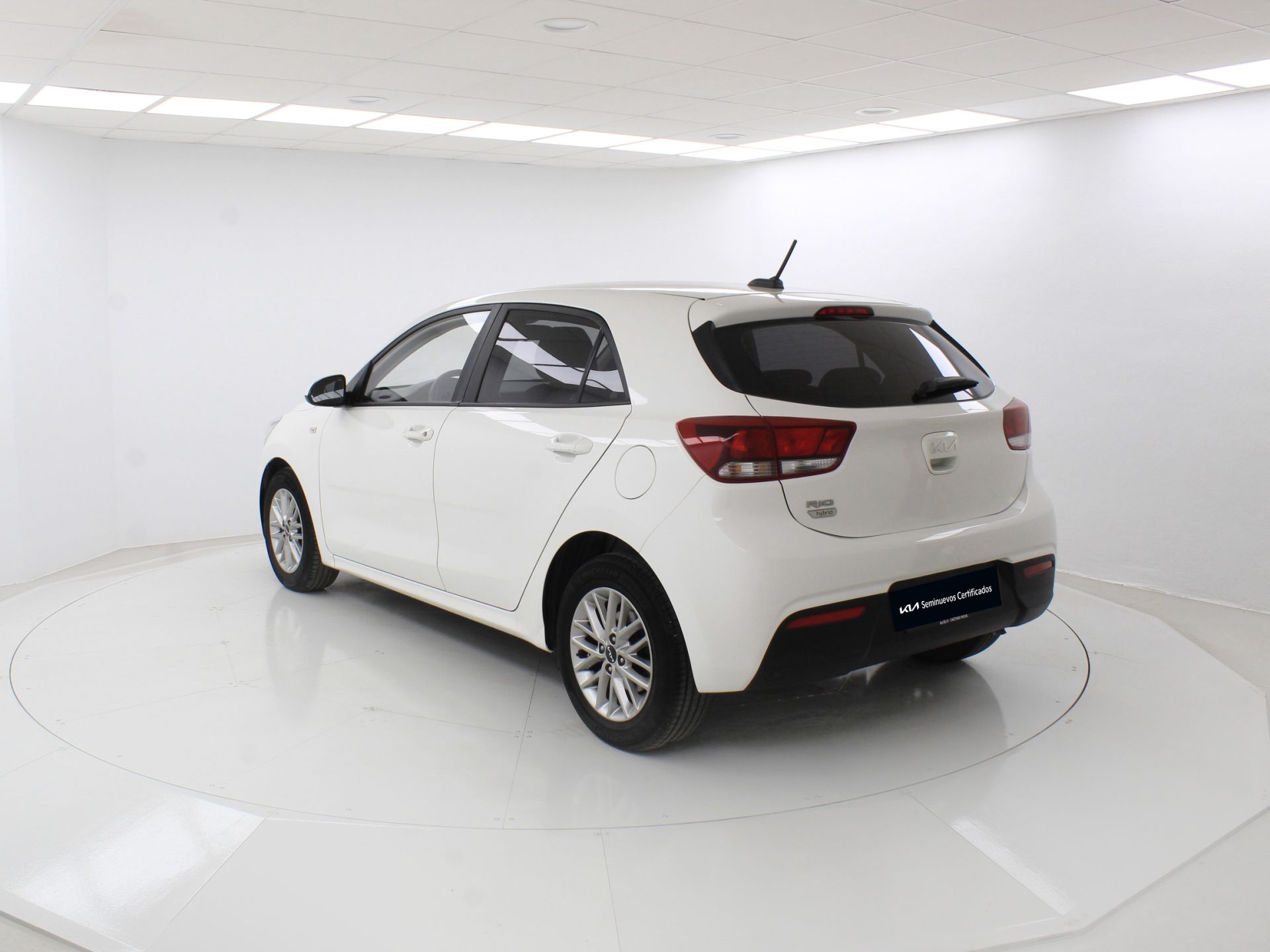 Kia Rio 1.0 T-GDi 74kW (100CV) MHEV iMT Concept