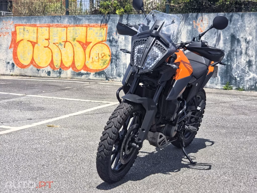 KTM 390 KTM 390 Adventure