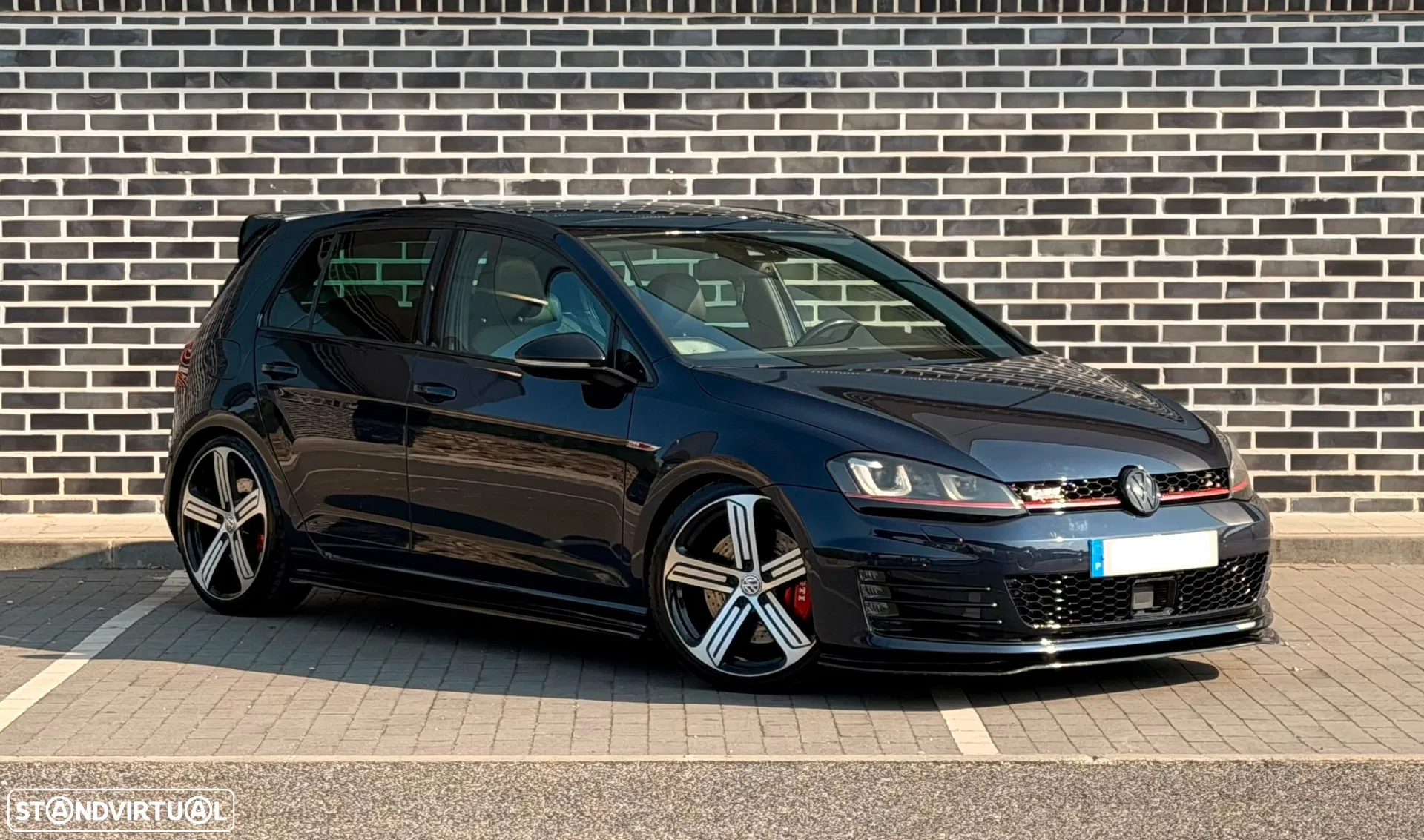 VW Golf GTI Performance BlueMotion DSG