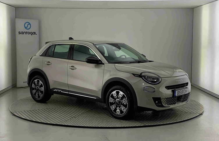 FIAT - 600 - 600 1.2 Hybrid