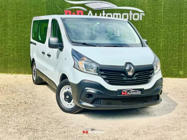 Renault Trafic 2016 1.6dCi L1H1 9 Lugares