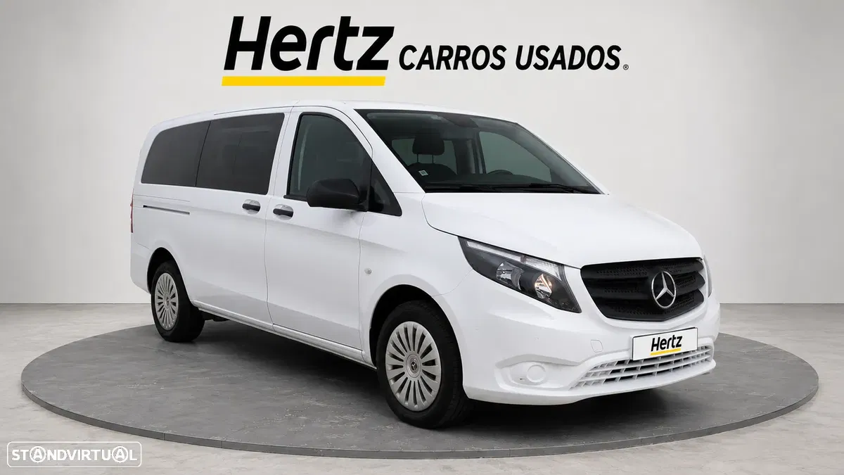 Mercedes-Benz Vito Tourer Compacta Aut. PRO