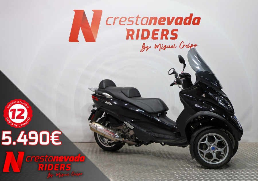Piaggio MP3 500