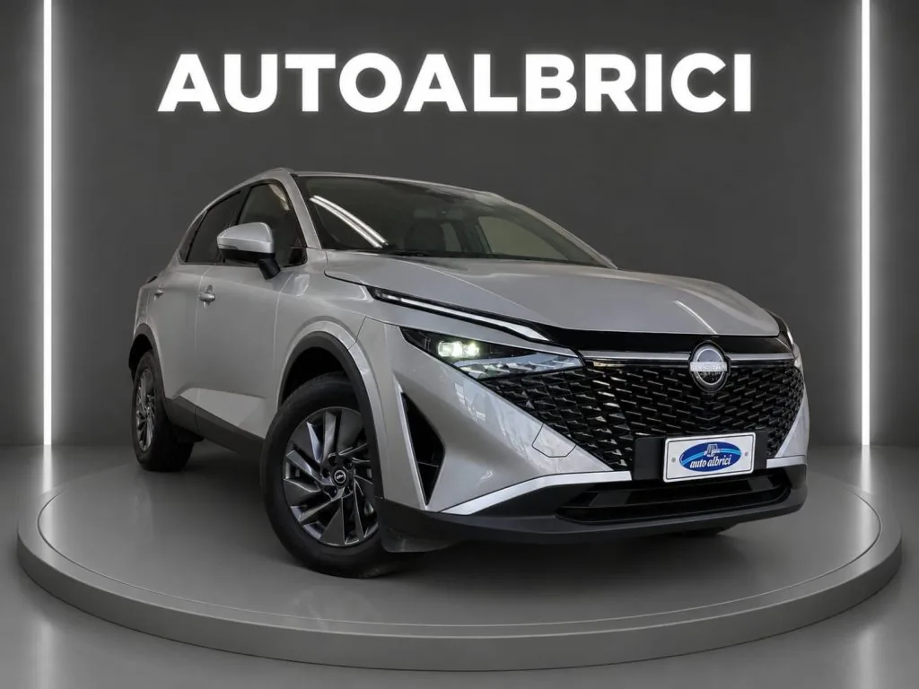 NISSAN Qashqai 1.3 MHEV 140 CV ACENTA usato Elettrica/Benzina Argento metallizzato