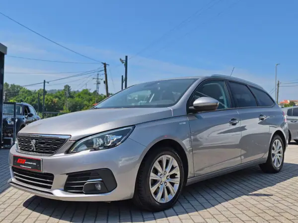 Peugeot 308 SW 2018 1.6 BlueHDi Style