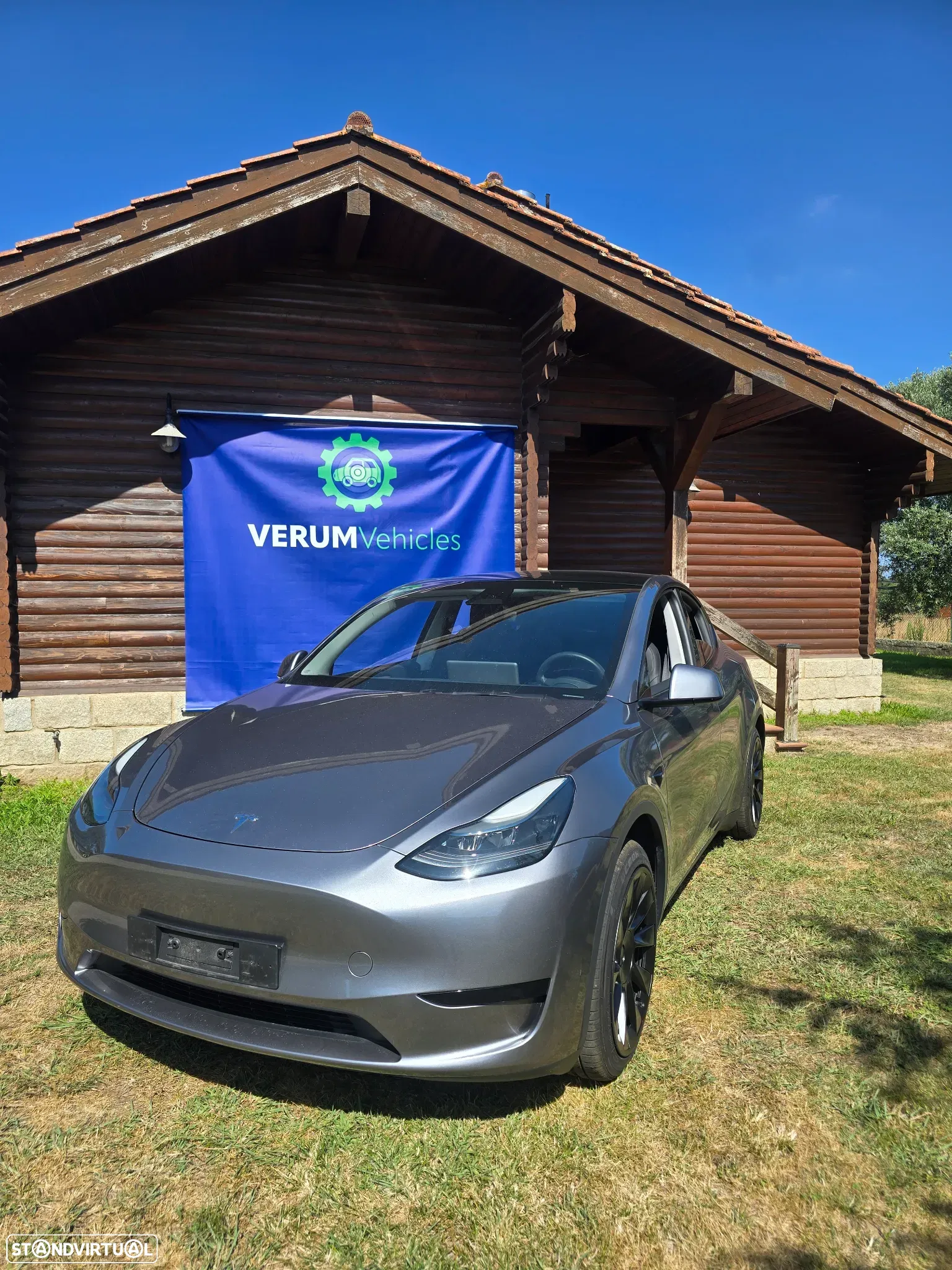 Tesla Model Y RWD