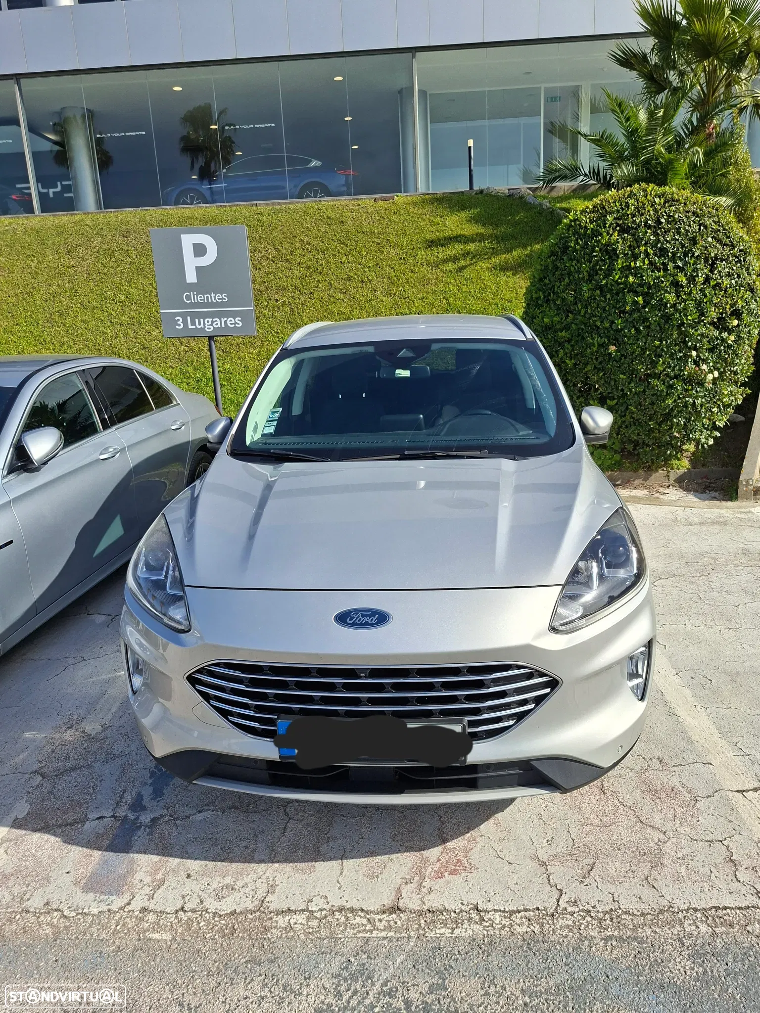 Ford Kuga 2.5 FHEV Titanium