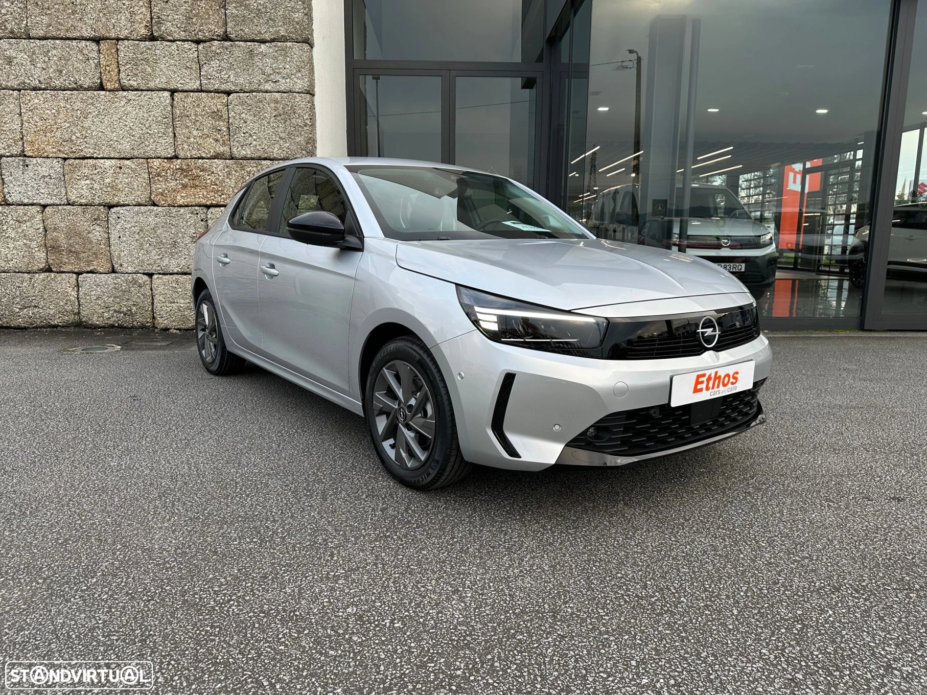 Opel Corsa 1.2 T Hybrid EdCT