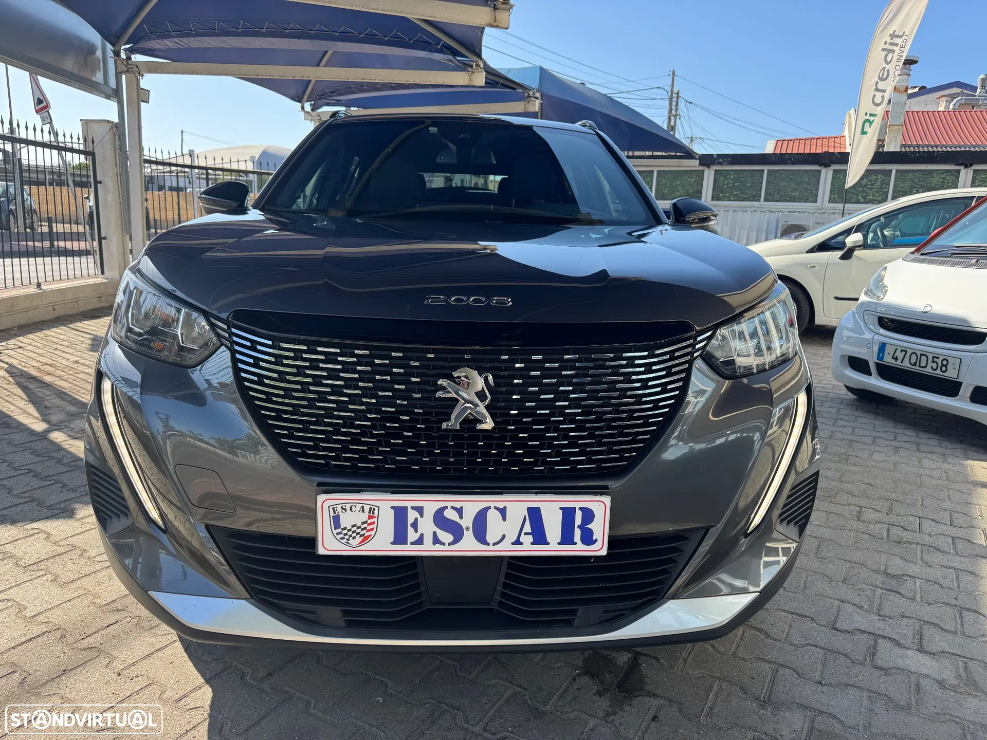 Peugeot 2008 1.2 PureTech Active EAT8