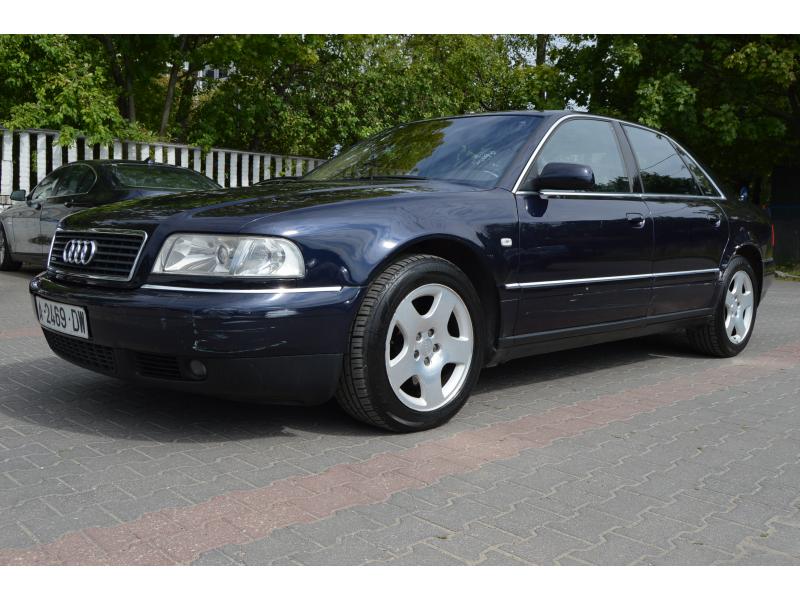 Audi A8 1999