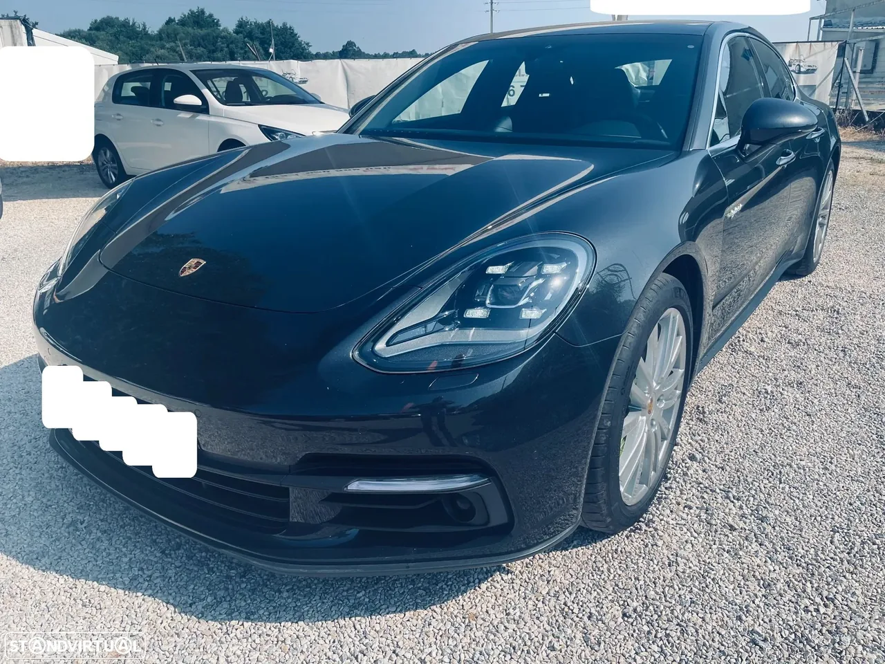 Porsche Panamera 4 E-Hybrid Platinum Edition