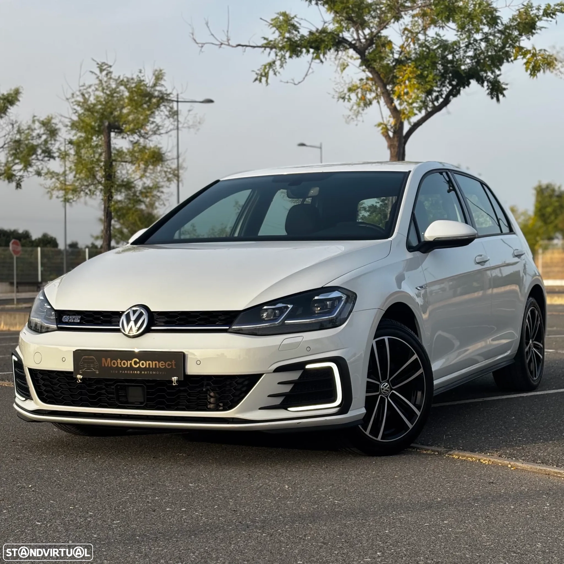 VW Golf 1.4 GTE Plug-In-Hybrid DSG
