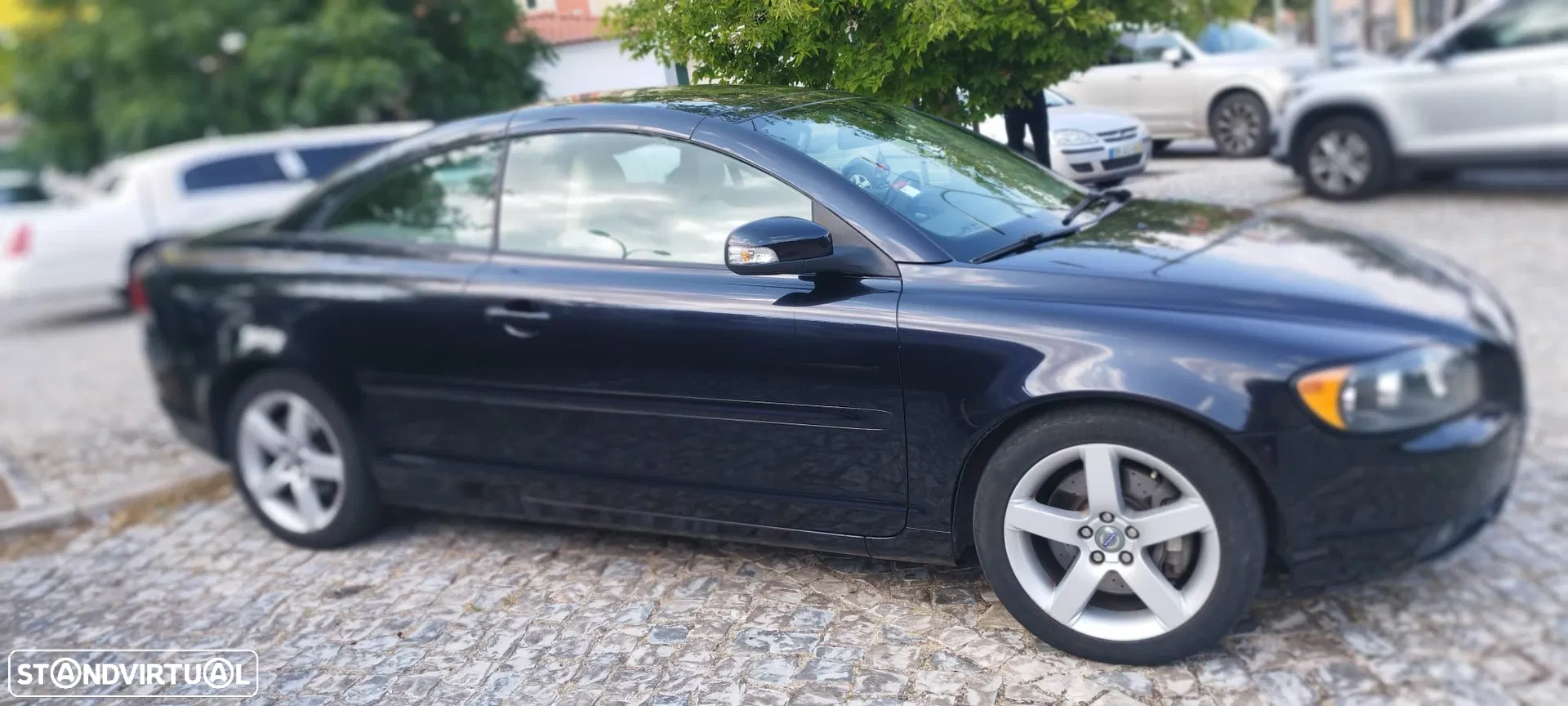 Volvo C70 2.4 D5 Momentum Geartronic