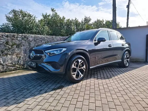 Mercedes-Benz GLC 300 2023 e 4-Matic