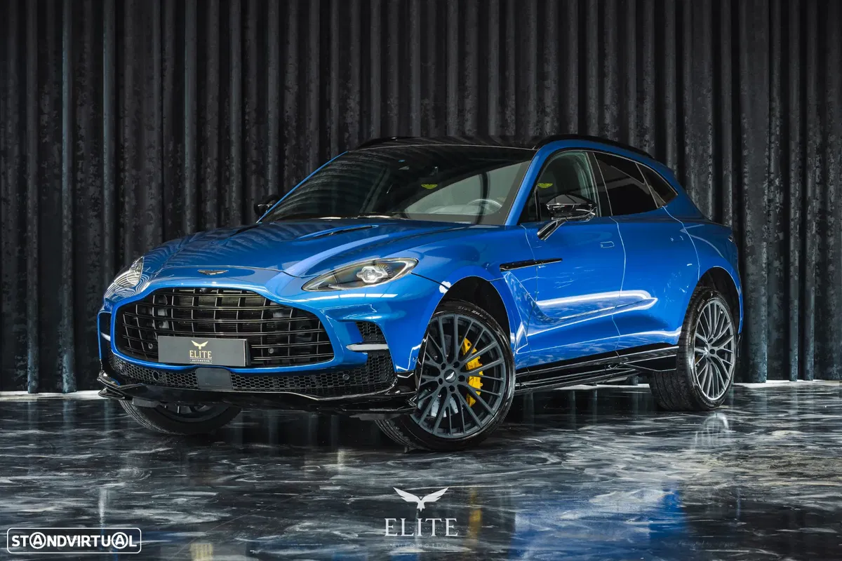Aston Martin DBX 707