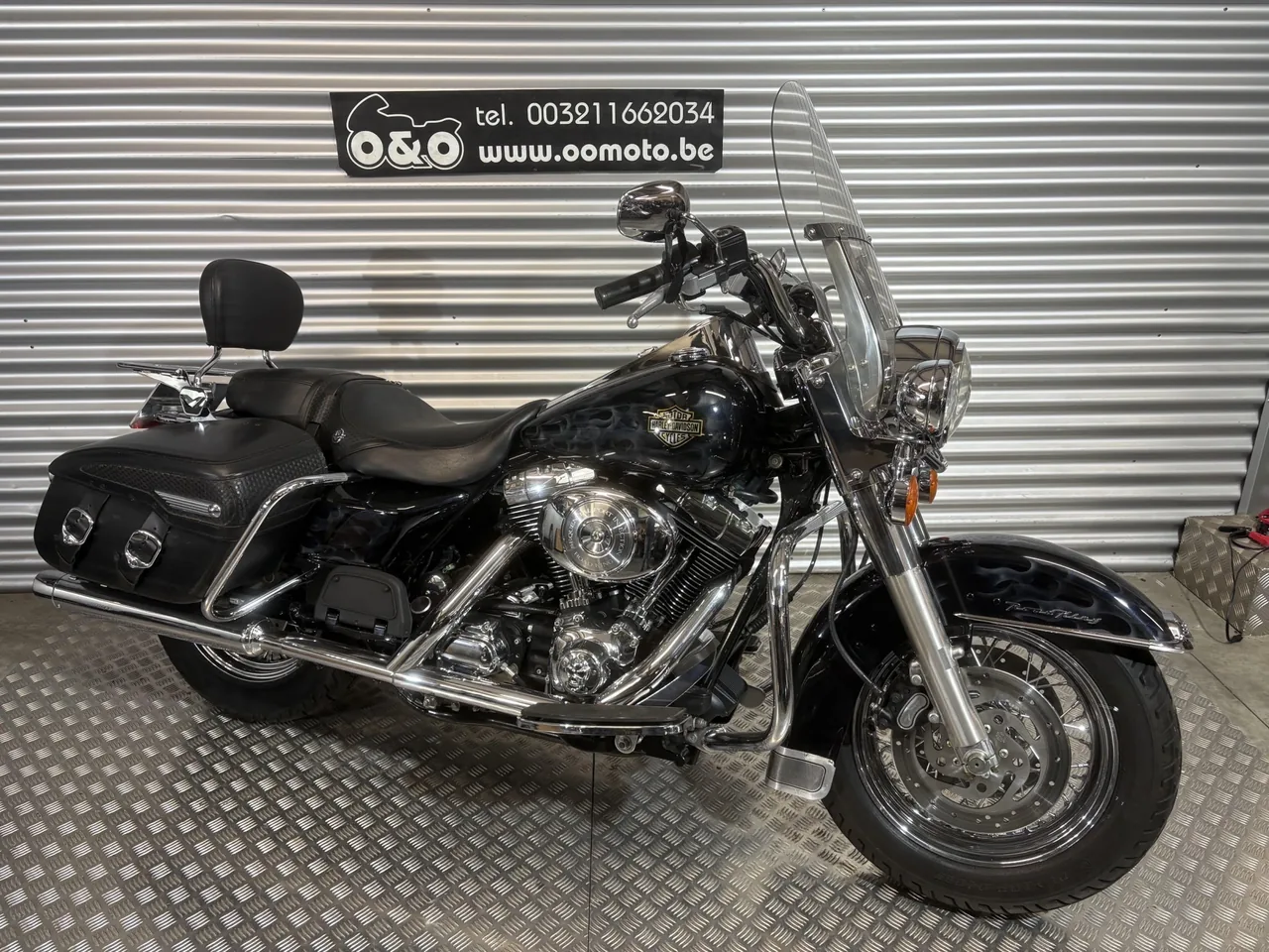 H-D ROAD KING CLASSIC
